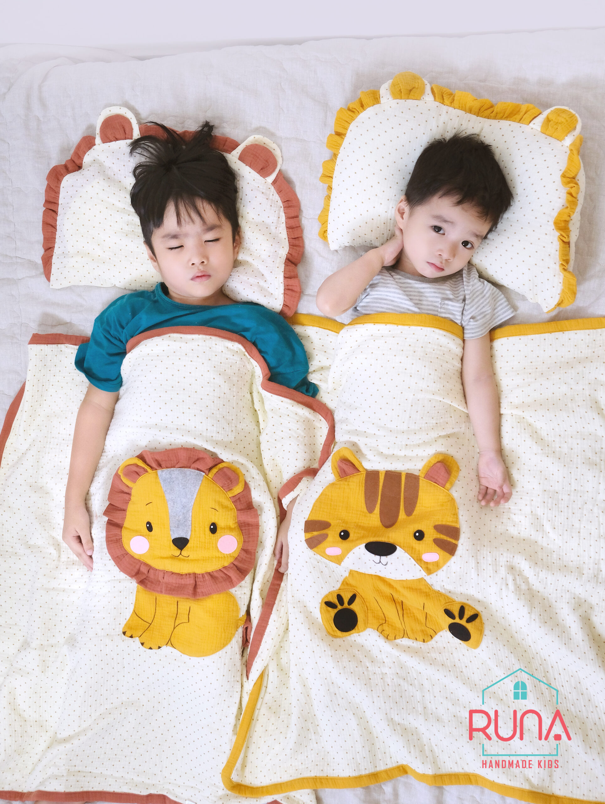 Set 2 món gối chăn xô muslin cho bé Thỏ Hồng Bunny 6 Set 2 món gối chăn xô muslin cho bé Thỏ Hồng Bunny - Ảnh 6