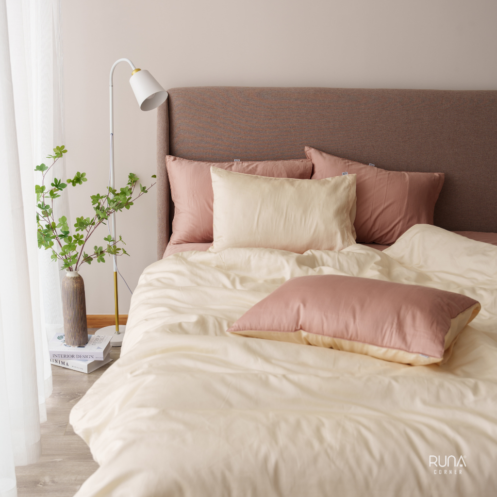 Bộ chăn ga gối Satin 4 món màu Cornsilk 4 Bộ chăn ga gối Satin 4 món màu Cornsilk