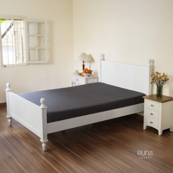Bộ chăn ga gối Bamboo 4 món chần màu xám 13 DSCF5723 Da cai thien NR sao chep scaled